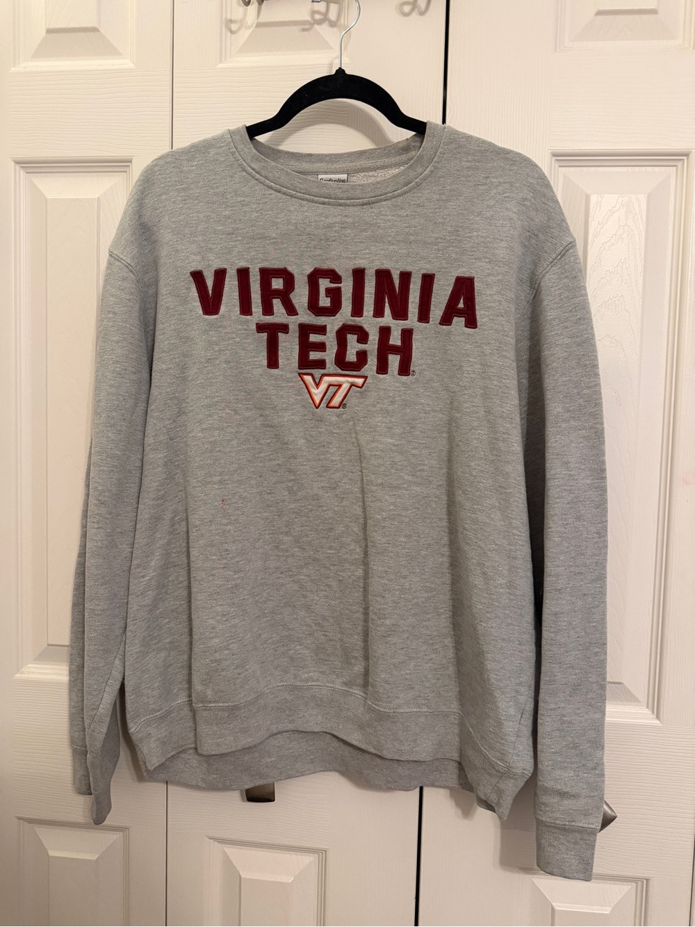 Virginia Tech Hokies Crewneck Sweatshirt Gray Collegiate Spellout VT University